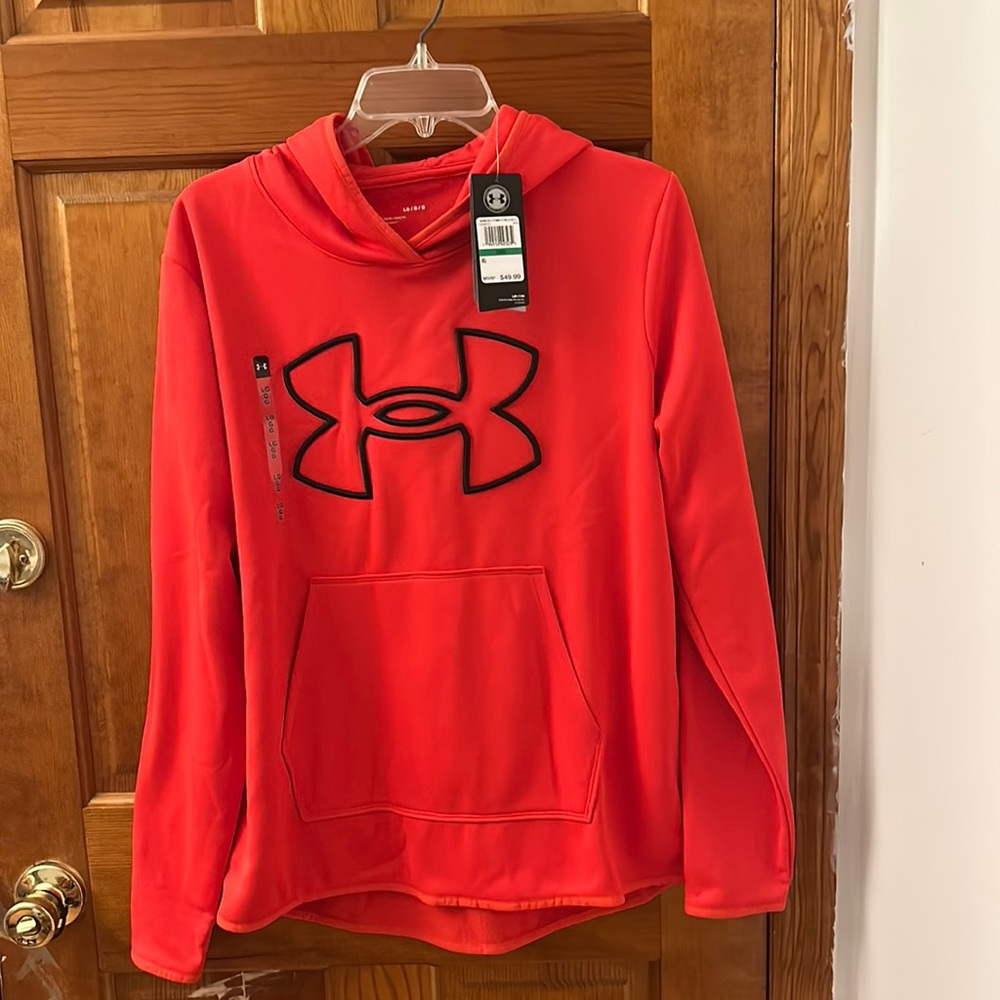 I’m selling a red Under- armour hoodie brand new never worn with all tags size L